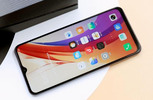 vivo se9和iqooz3哪个好