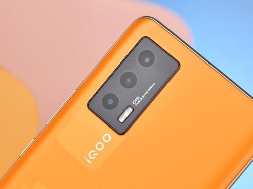 iqoo z5与iqoo neo5哪个好