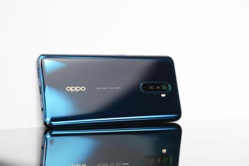 opporeno7的外屏是不是康宁大猩猩玻璃