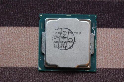 i7 7700可以配3070吗