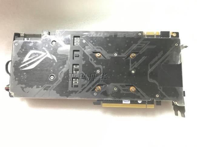 ASUS猛禽超频版的GTX1070显卡怎么样