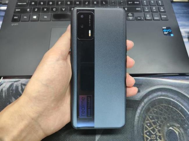 realme gt neo2t与小米note11哪个好