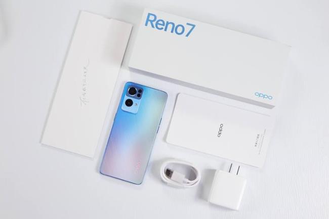 oppo reno6 pro 和pro+的区别