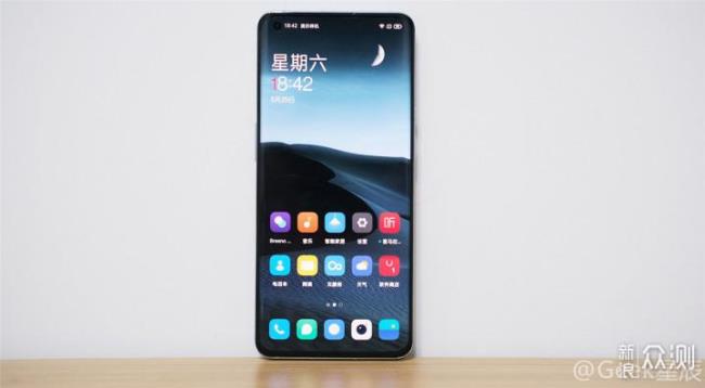 一加9pro 后置镜头是蓝宝石吗