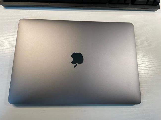 macbookpro m1推荐买吗