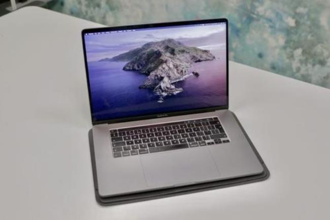 mac book pro是哪年生产的