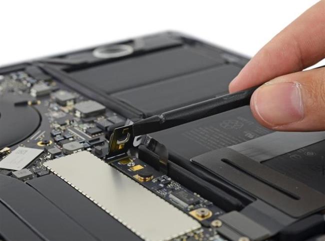 MacBook：如何拆卸或安装电池