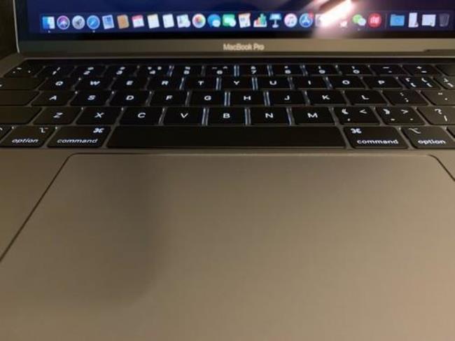 macbook pro用键盘膜会影响屏幕吗