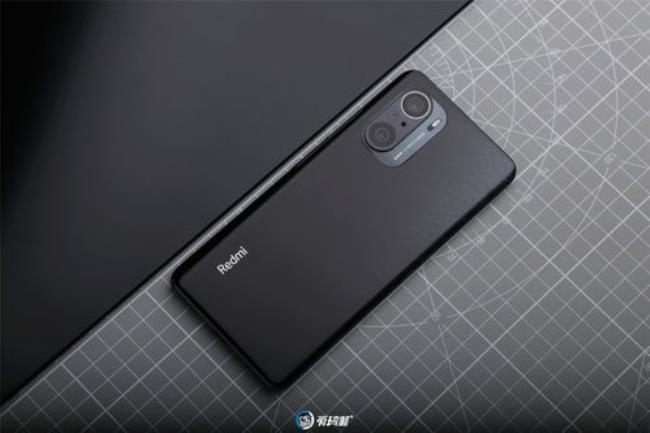 redmi k40 pro+和一加九散热哪个好