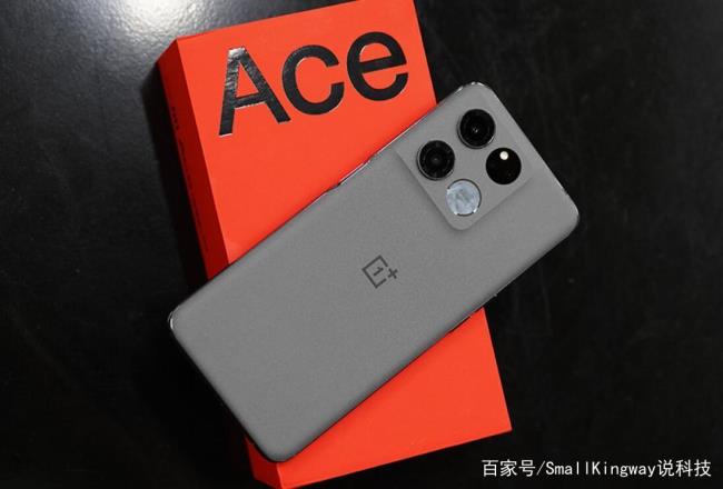 一加8pro和一加ace pro选哪个