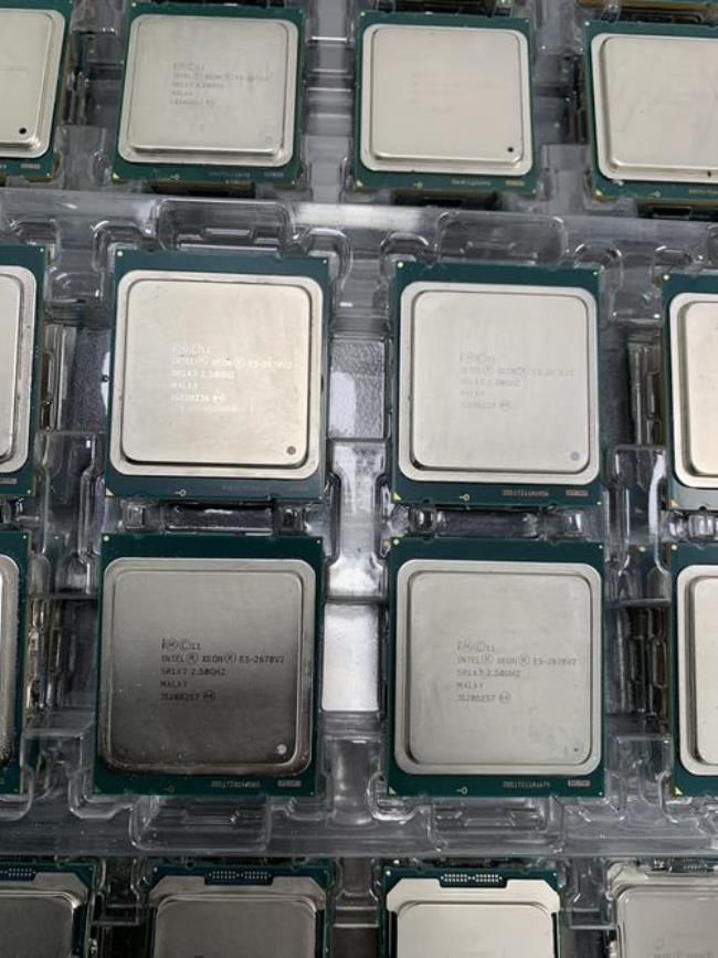 e52680相当于什么级别的cpu