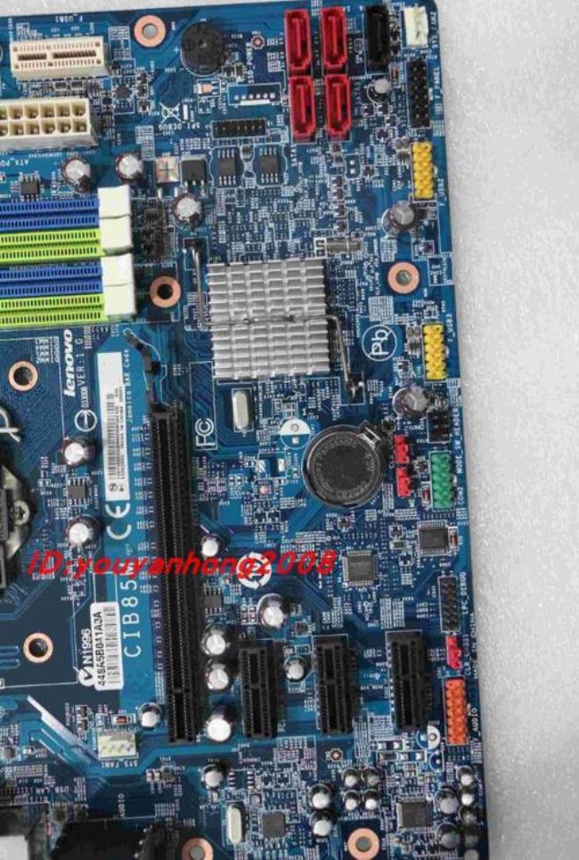 pcie2.0显卡点不亮