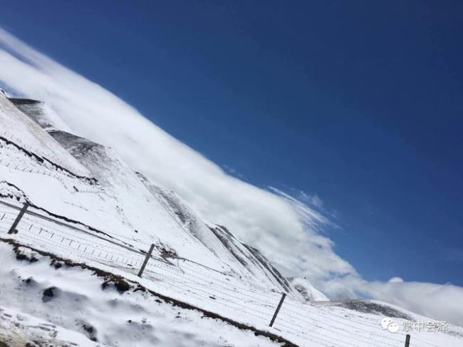 北方大雪纷飞南方艳阳高照诗句