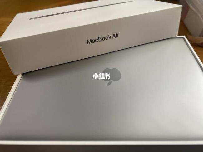 mac book airm1值得入手吗