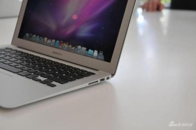 macbook air2022有120hz吗