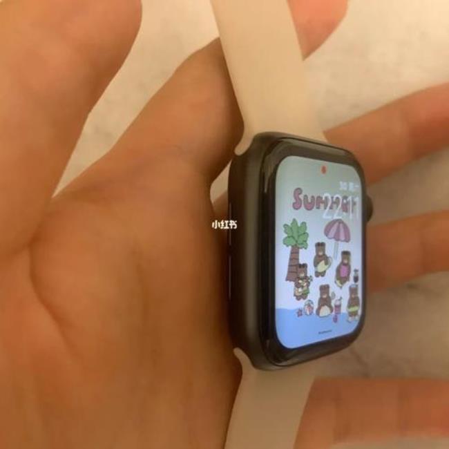 iwatch s4和se的区别