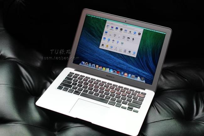 15年苹果macbookair 11寸