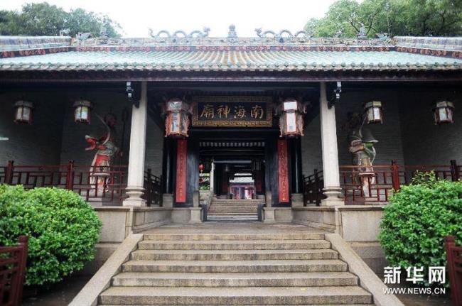 中国古代的神庙是哪一个