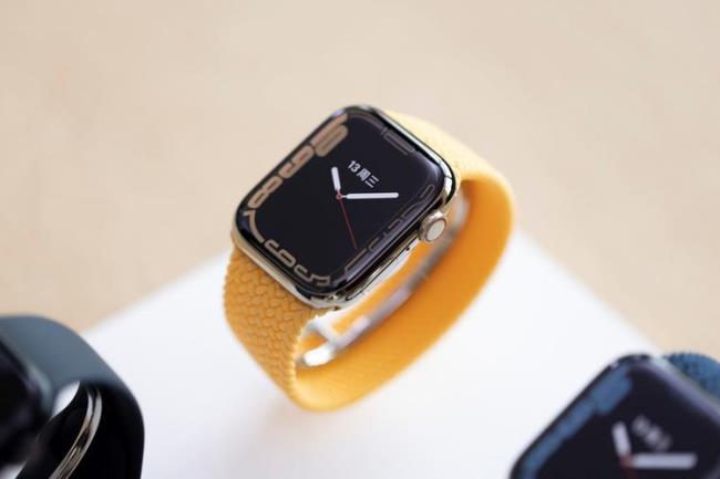 apple watch se2 40mm的有几个版本