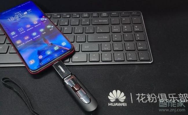 v20可以插手机卡吗