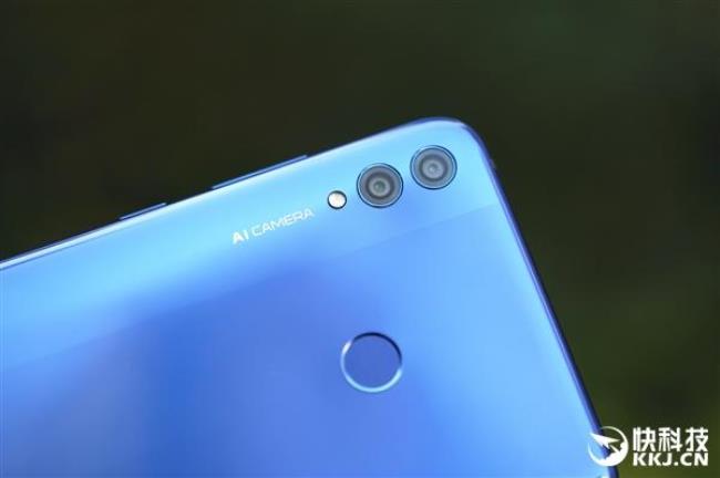 honor8x是哪一年手机