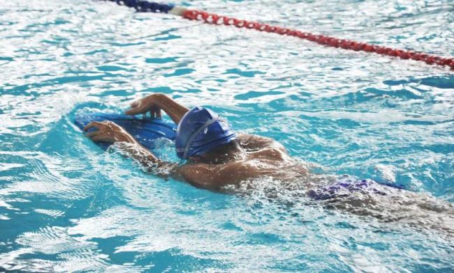 怎样学游泳才是最快的方法