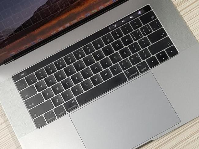 macbookpro怎么外接键盘