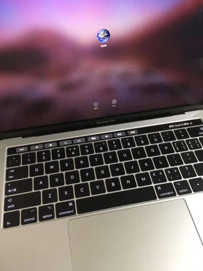 macbookpro电脑键盘怎么滑屏
