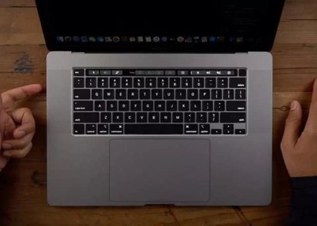 为什么macbookpro最上面一排的键没反应了