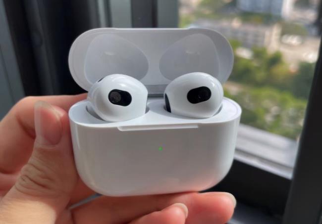 airpods3左右磁吸不一样可以换吗