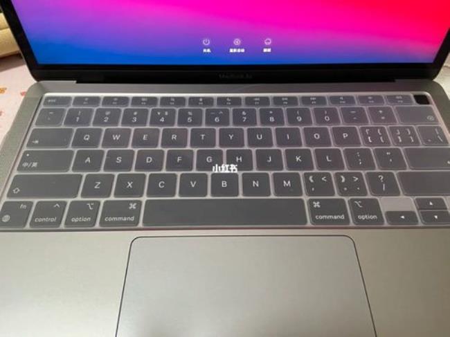 macbookair键盘亮但是开不了机