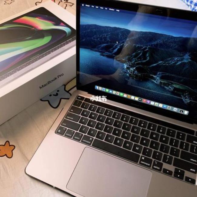 22款macbookpro和air选哪个