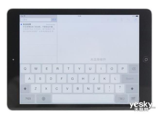 ipadair屏幕黑边宽正常吗