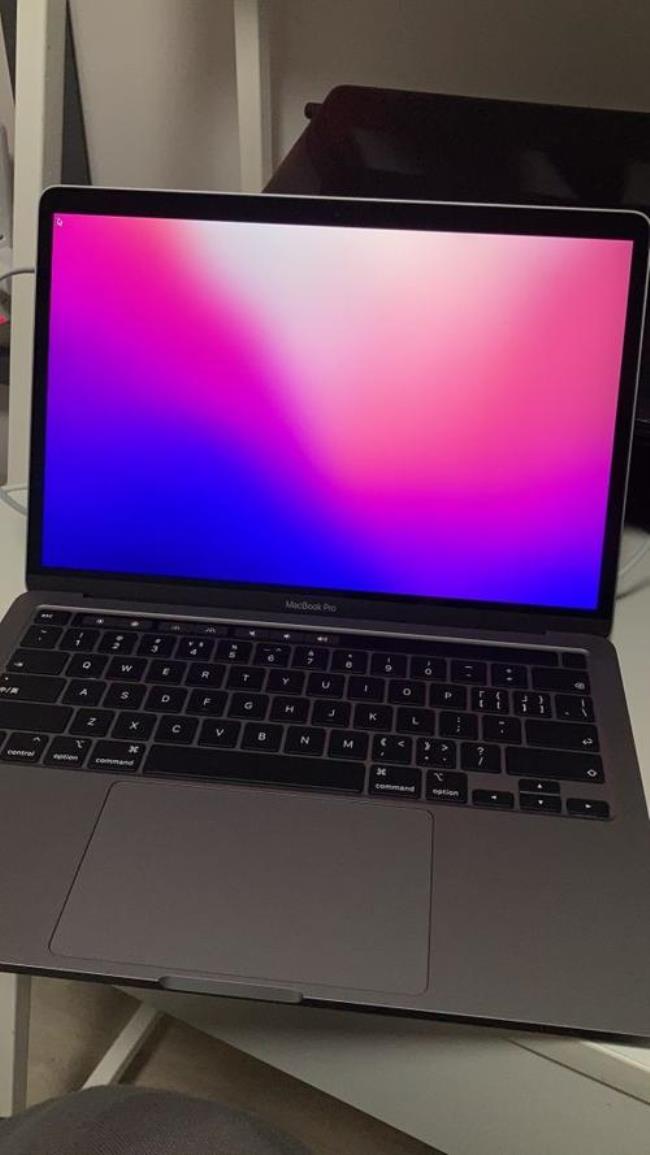 macbookpro是平板还是电脑