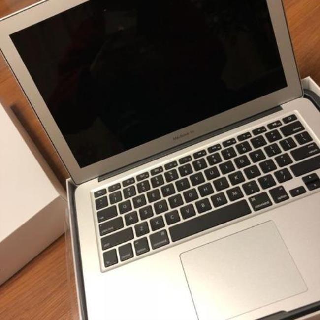 用了几天的苹果macbookair能卖多少钱