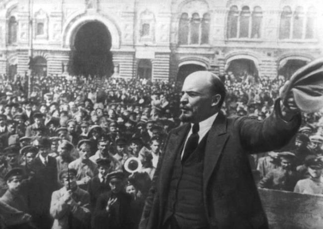 1917年3月25日俄国庆祝什么
