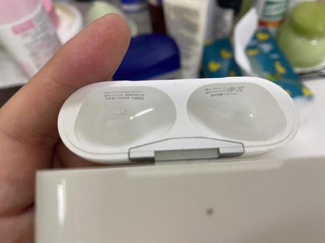 airpods pro充电器要求