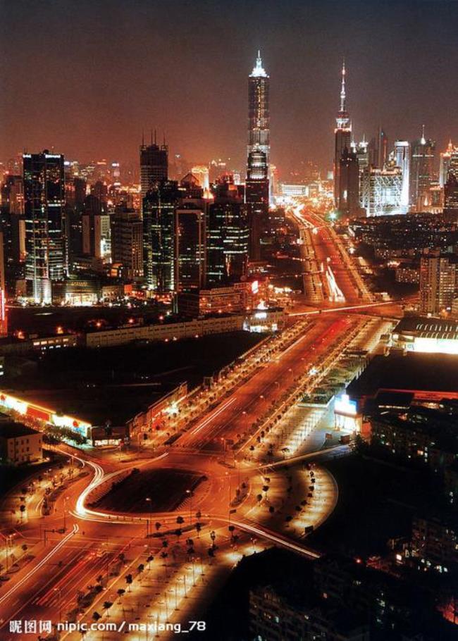 上海被称为东方的什么