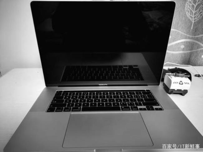 macbookpro降分辨率黑屏