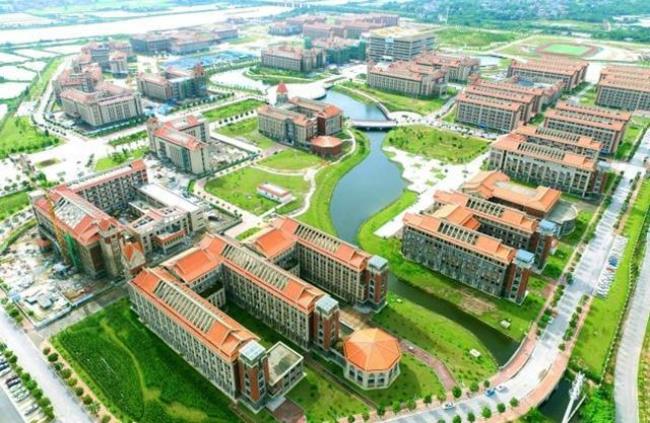 北部湾大学是211大学吗