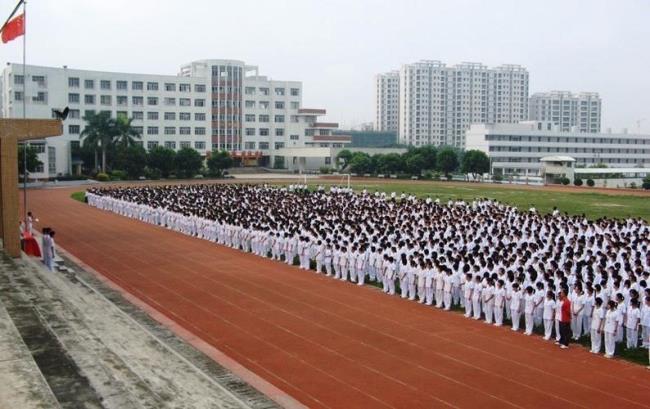 广东汕头的私立高中