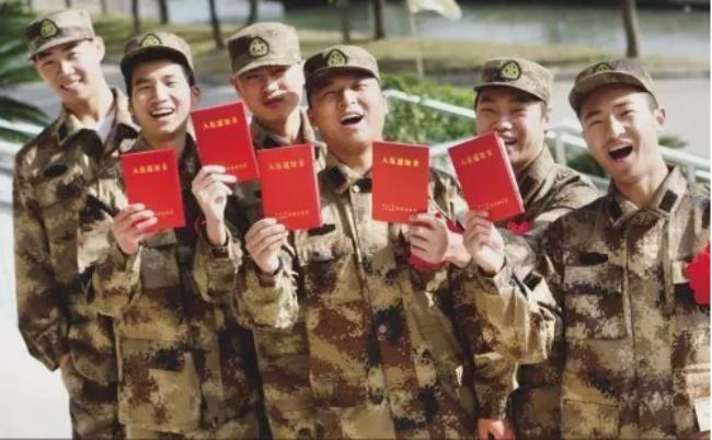 两年义务兵要什么学历