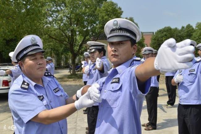 江西辅警转正需要几年