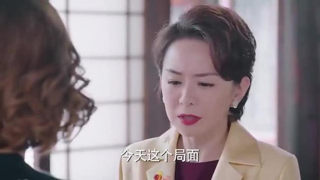 因为遇见你女主亲妈是谁演的