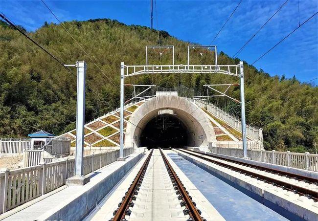 京哈高铁有哪些隧道