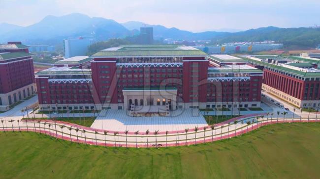 中山大学珠海校区什么时候建的