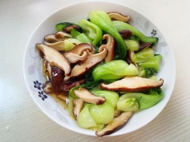 素炒香菇油菜怎么做