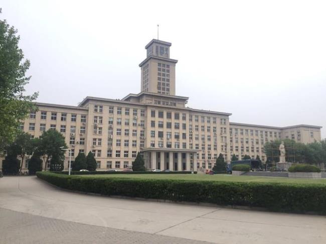 天津南开大学现在主校区在哪