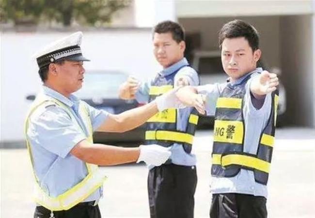 交警辅警需要驾照吗