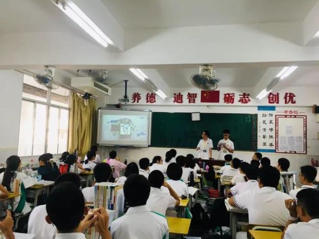 潮阳实验学校高三有多少个班